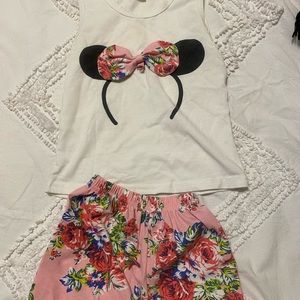 Toddler 2t disney Minnie Mouse outfit